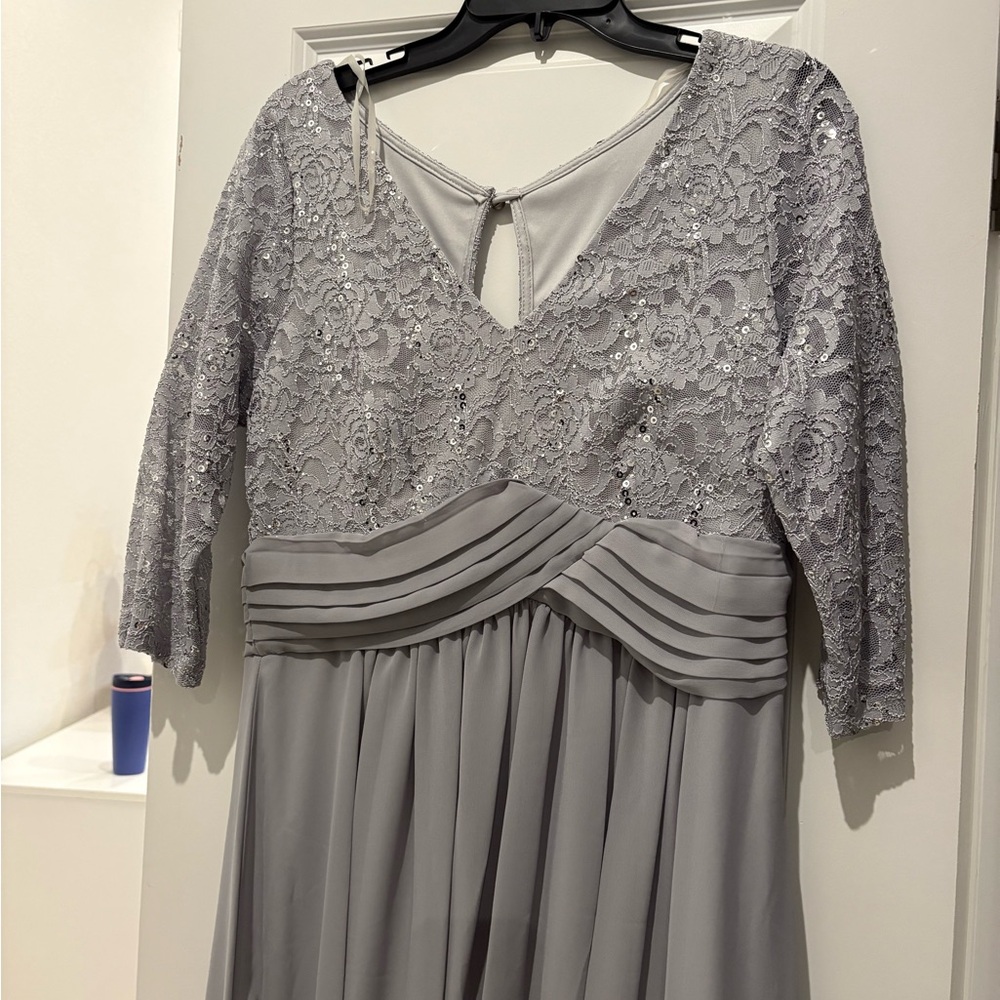 Mother of the bride formal gray lace dress size L - Picture 2 of 10